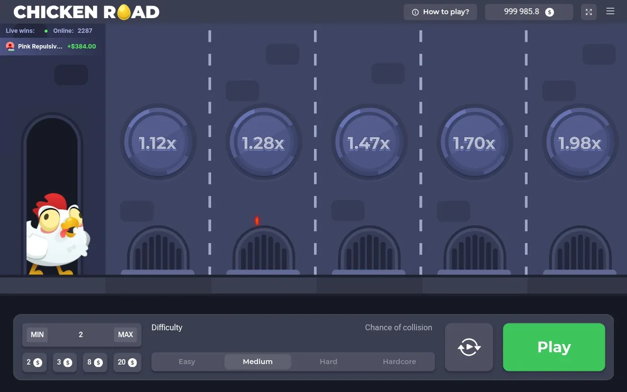 Difficulté Medium au repos : poulet dans l'abri face aux multiplicateurs 1.12x à 1.98x, bouton Play actif.